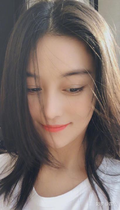 女明星健身流汗图_健身明星rex_健身明星女图片