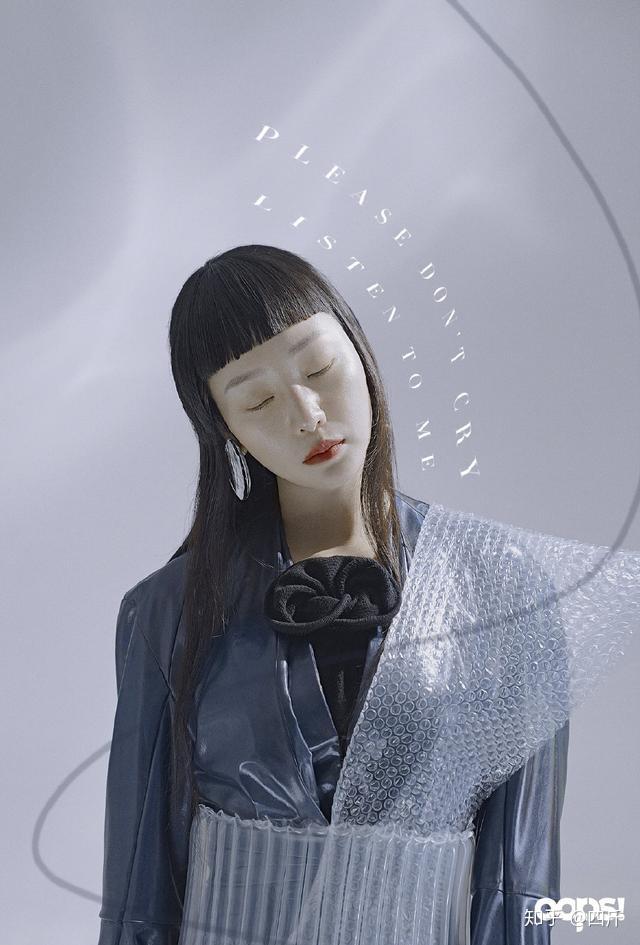 健身明星女图片_女明星健身流汗图_健身明星rex