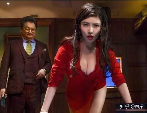 健身明星rex_女明星健身流汗图_健身明星女图片