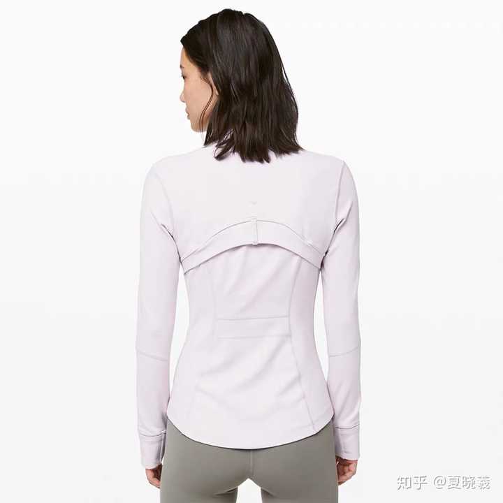 明星健身穿的衣服品牌_明星健身穿搭_明星穿什么品牌健身衣