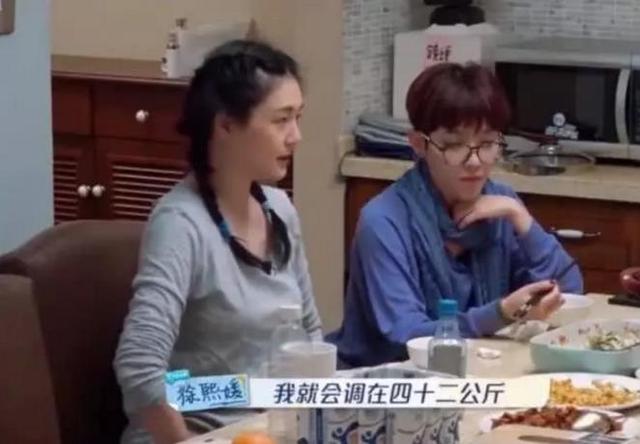 女明星健身很难看吗_健身明星女神_健身最美的5位女星