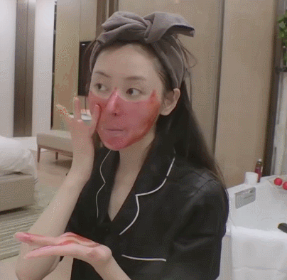 女明星健身化妆么_健身化妆是什么心态_化妆健身有什么不好吗