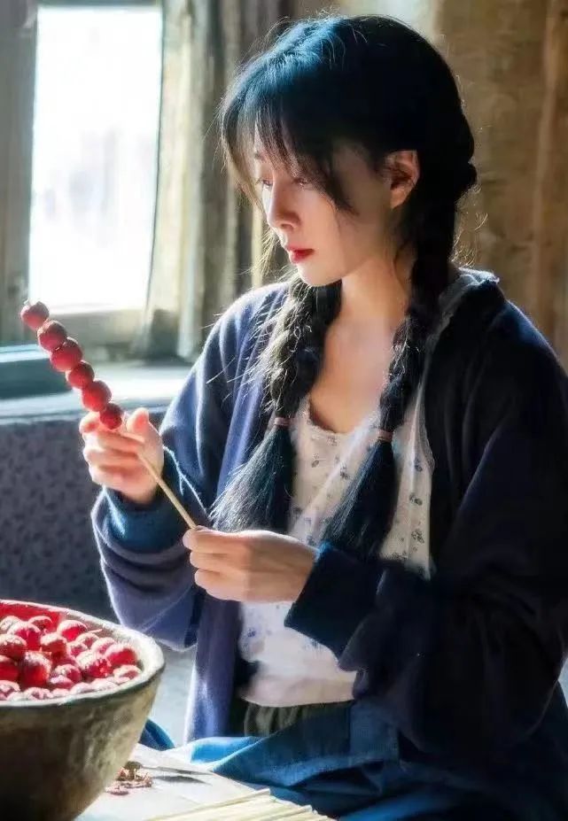 瘦大腿最有效的健身操_明星健身女瘦大腿图片_瘦大腿的照片