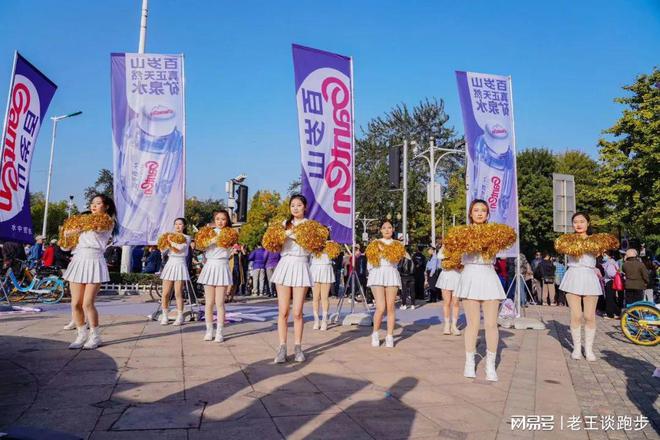 喝水马拉松跑多久合适_跑马拉松喝水_马拉松跑步喝水